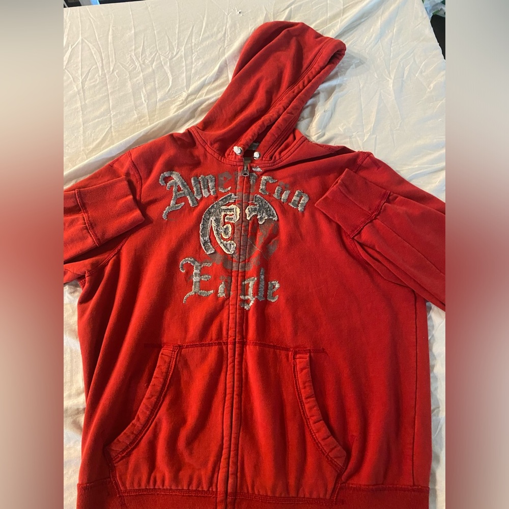 Red American eagle red zip late 200’s